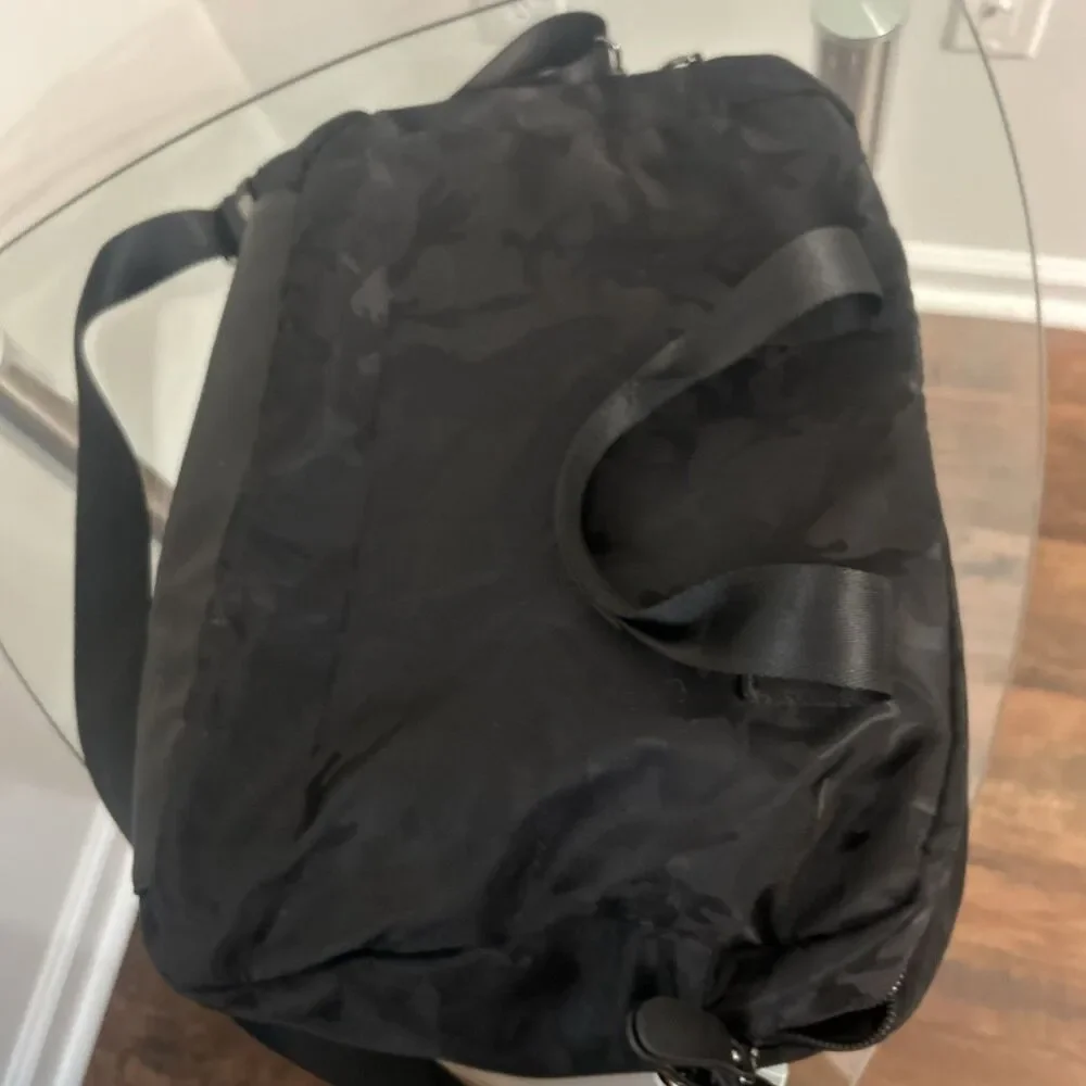 Seven91 Black Quilted Laptop Tote Shoulder Bag Camo Pattern
